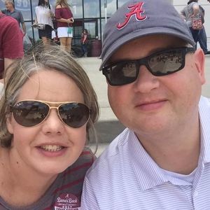 Meet your Posher, Jamie